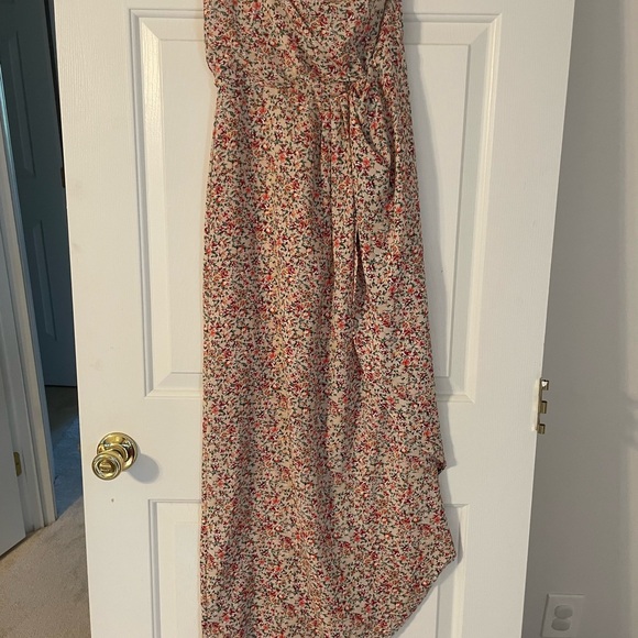 Fiesta High Low Floral Dress - Red and White - Picture 1 of 2